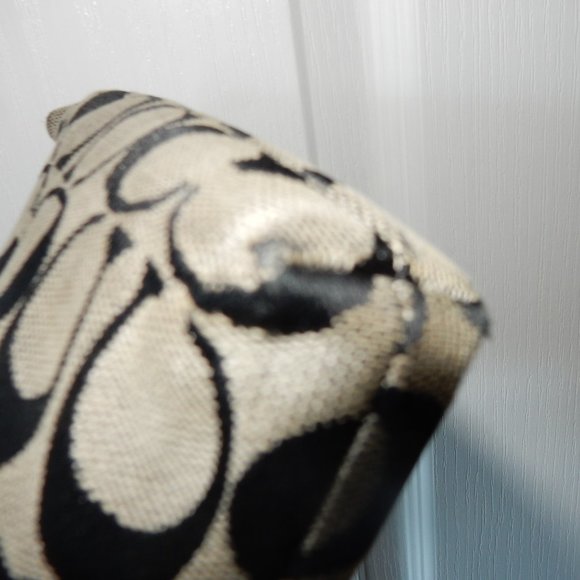 Coach wristlets, lot of 2 - Picture 7 of 7